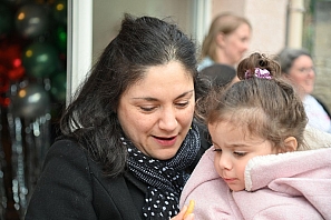 2026-04-18-DSC_4990-(mama-razzi).JPG