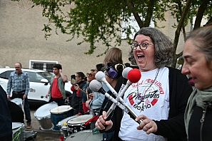2026-04-18-DSC_5041-(mama-razzi).JPG