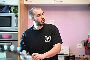 2026-04-18-DSC_5214-(mama-razzi).JPG