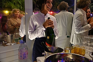 2026-09-11-DSC_7523-anniv-logez-rosenthal-(mama-razzi).JPG 2026-09-11-DSC_7523-anniv-logez-rosenthal-(mama-razzi).JPG